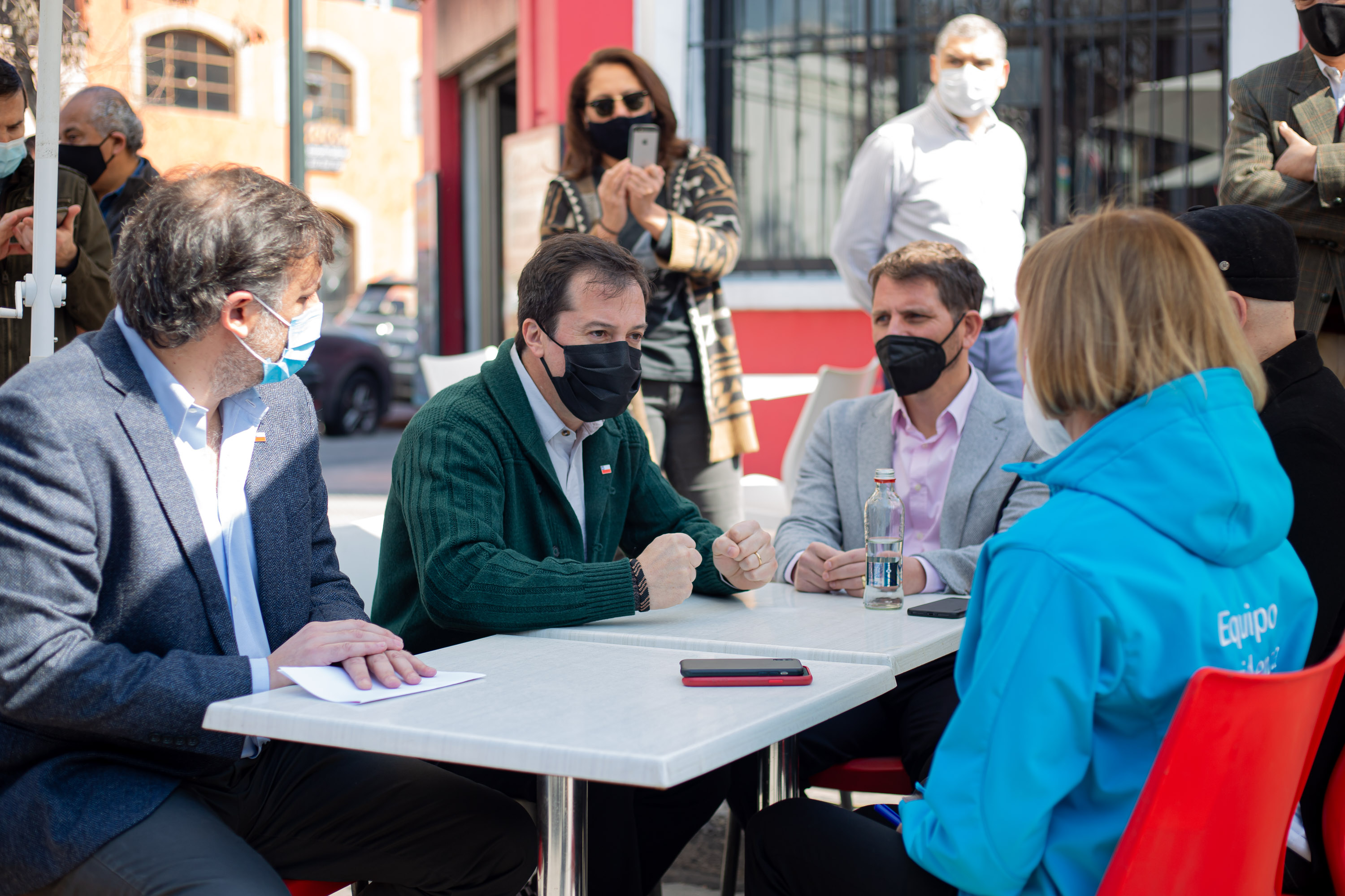 Ministro Palacios detalla Plan que permite y extiende la atención de público presencial en restaurantes y cafés 2