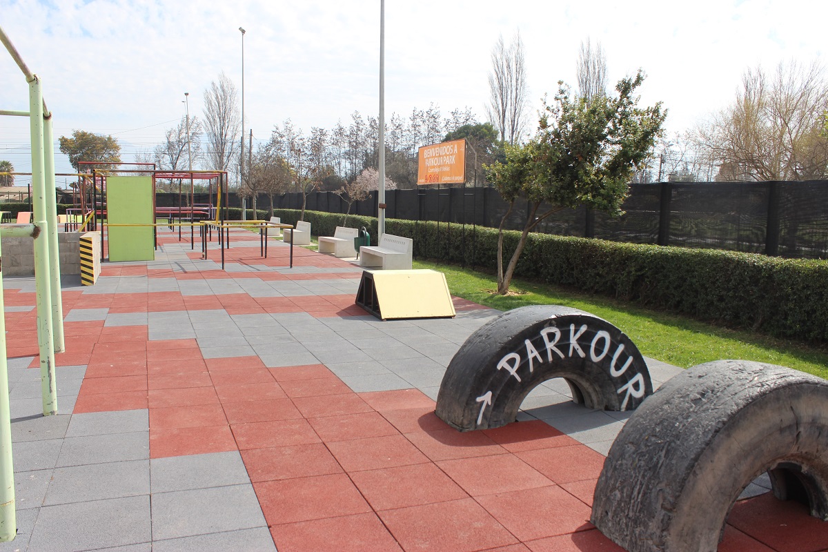 COMPLEJO DEPORTIVO PATRICIO MEKIS CUENTA CON RENOVADO PARQUE DE PARKOUR 2