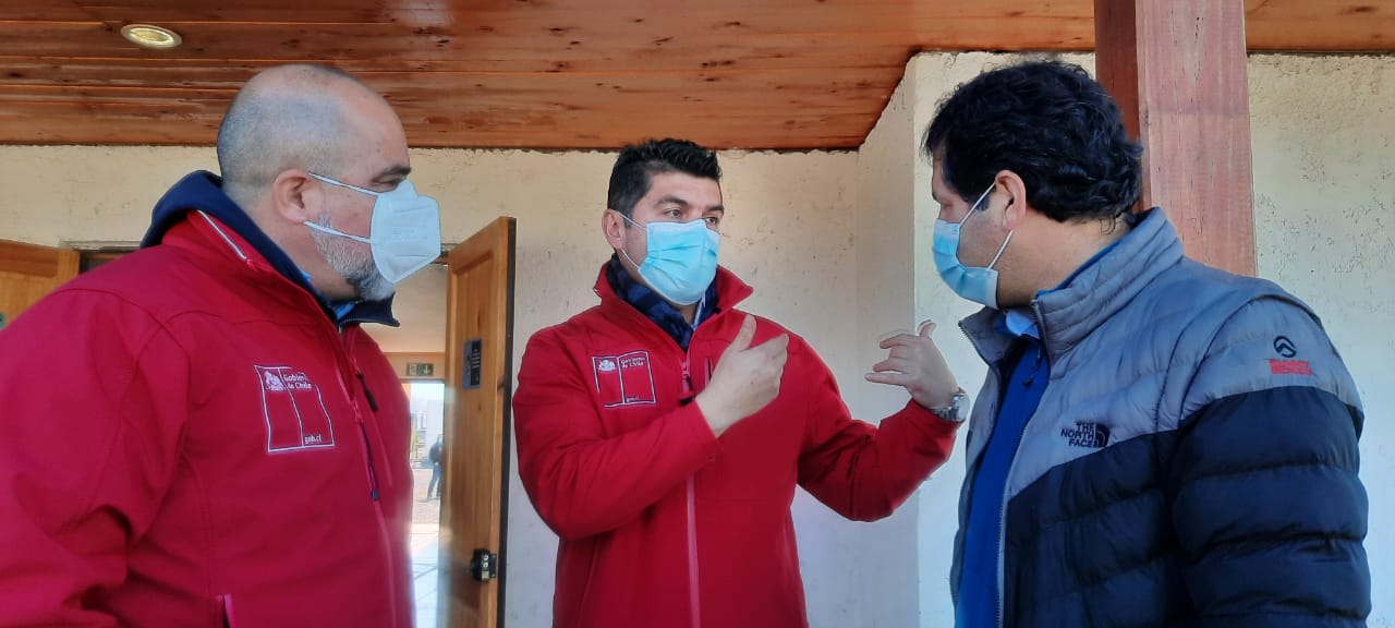 SEREMI DE MINERÍA OHIGGINS GESTIONA OPERATIVO DE VACUNACIÓN PARA LA FAMILIA MINERA DE CHANCÓN 3