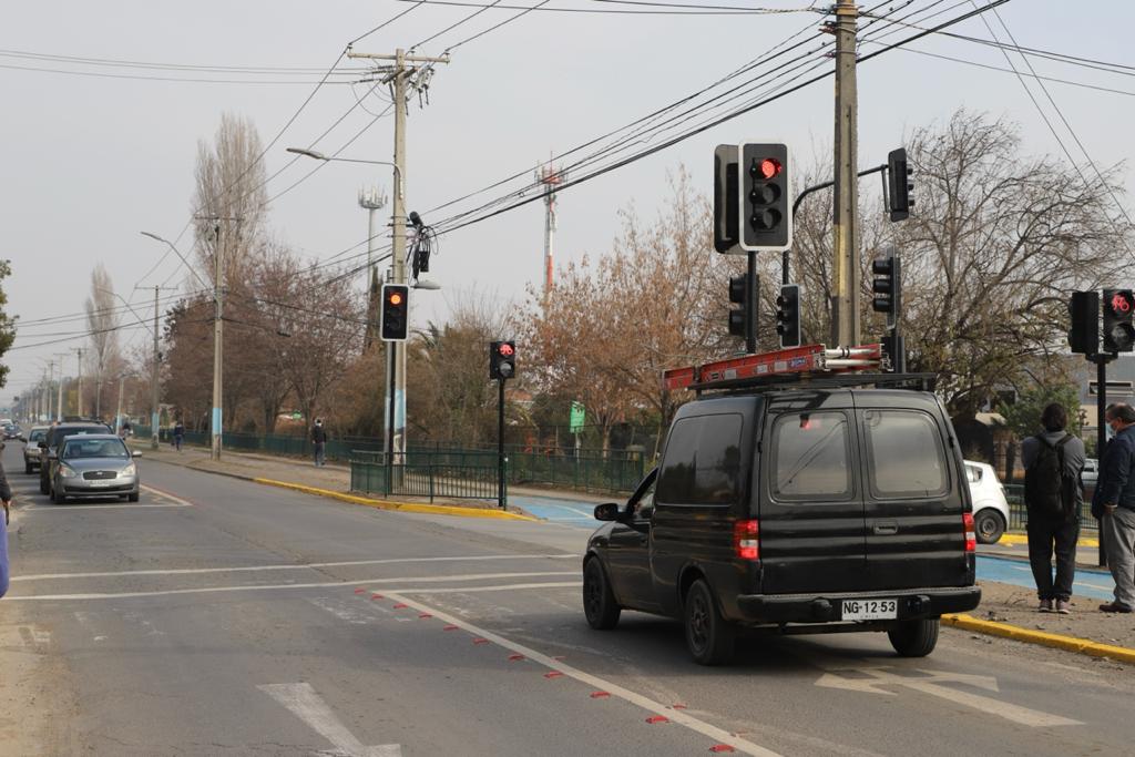 MTT OHIGGINS PONE EN FUNCIONAMIENTO CRUCE SEMAFORIZADO EN VÍA DE ACCESO A RANCAGUA