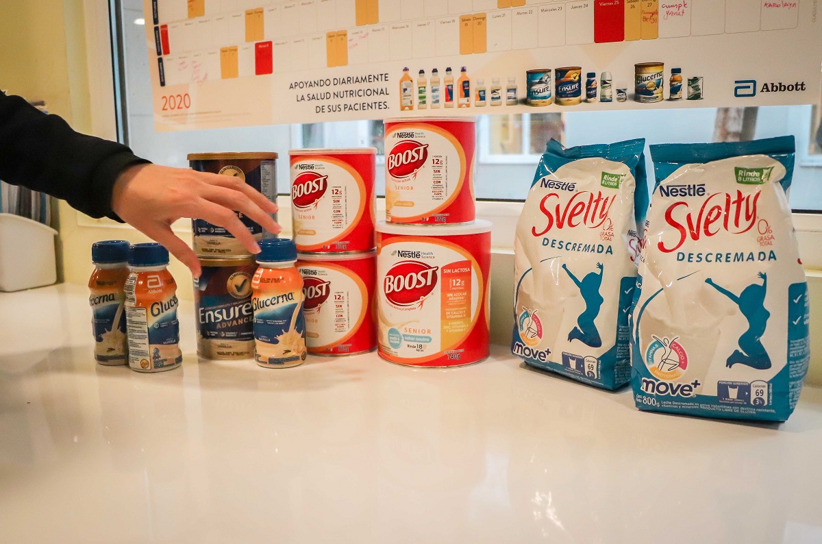 CAMPAÑA DE LA LECHE APOYANDO LA BUENA ALIMENTACIÓN DE LOS PACIENTES ONCOLÓGICOS DEL HRLBO 1