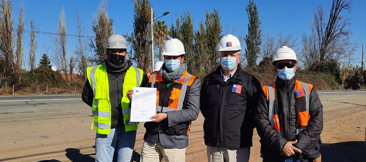 MOP OHIGGINS HIZO ENTREGA DE TERRENO A EMPRESA QUE EJECUTARÁ AMPLIACIÓN DOBLE VÍA CARRETERA EL COBRE