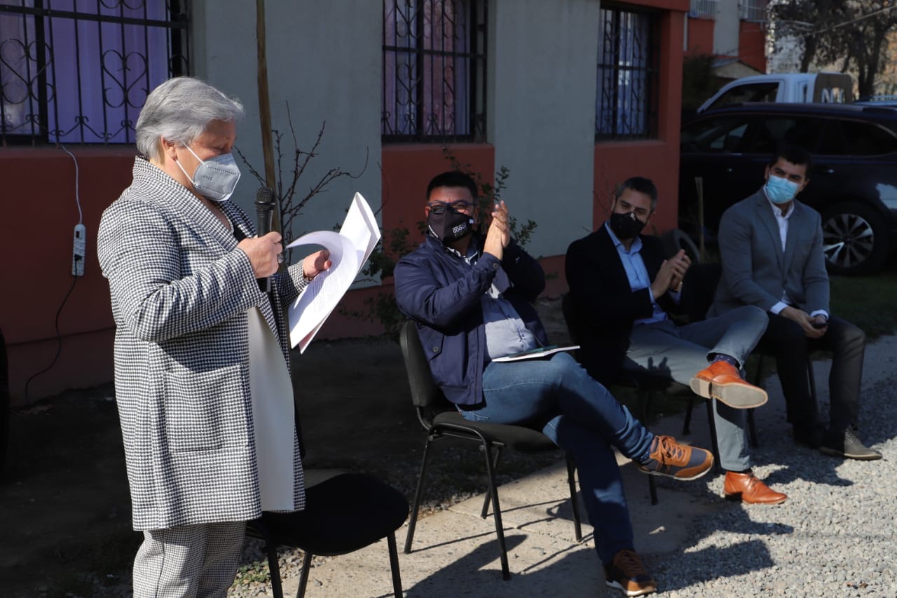 BIENES NACIONALES ENTREGA CONCESIÓN DE INMUEBLE A FUNDACIÓN DE MUJERES CON CÁNCER DE MAMA PRESIDENTA FUNDACION