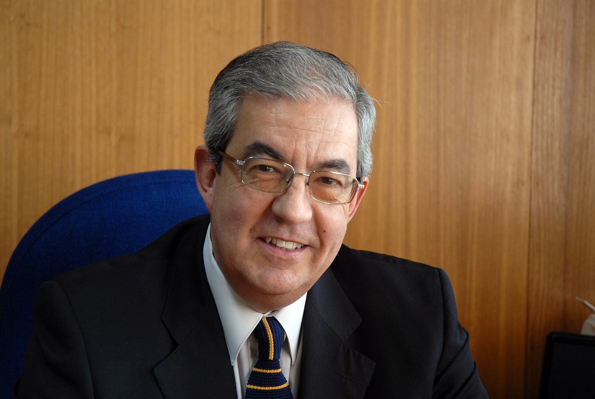 EMILIO MOYANO