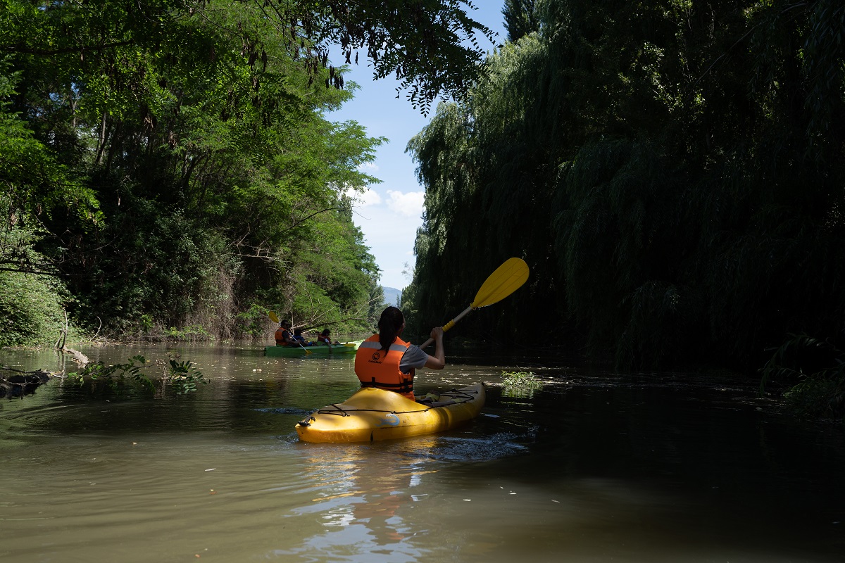 Sernatur OHiggins dictó capacitación en Seguridad y Normativa en Turismo Aventura kayak