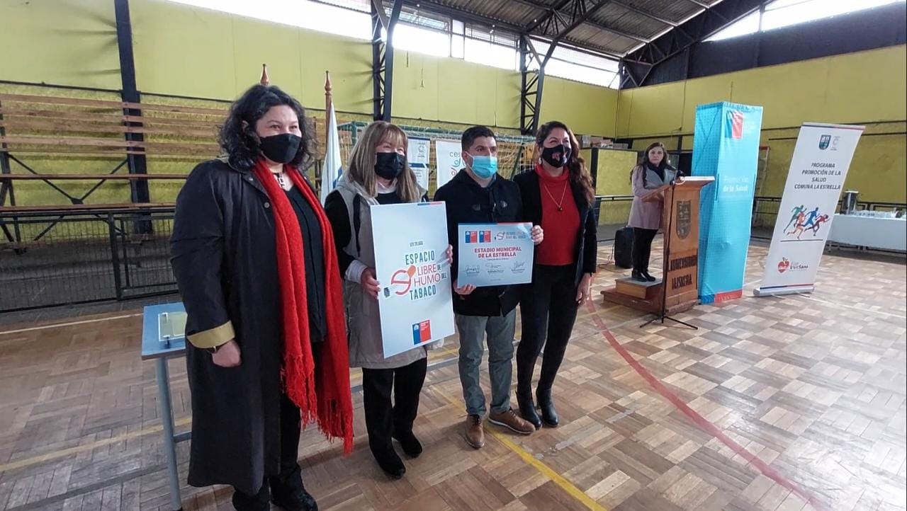 Seremi de Salud certifica espacios libres de humo de tabaco CertificacionTabaco2