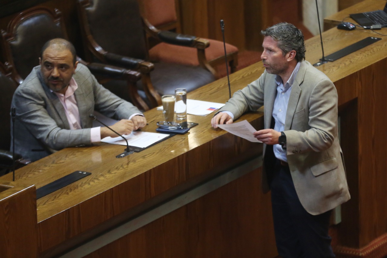 DIPUTADO CORNEJO CRITICA DECISIÓN DE RETIRAR DÍA DEL CARABINERO DEL CALENDARIO ESCOLAR 2023 Y OFICIA AL MINEDUC PARA QUE REVIERTAN MEDIDA