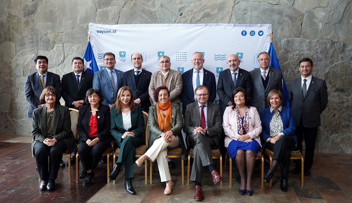EN REUNIÓN DE RECTORES SE FIRMÓ CONVENIO DE CREACIÓN DEL CENTRO INTERUNIVERSITARIO DE ENVEJECIMIENTO SALUDABLE FOTO CUECH