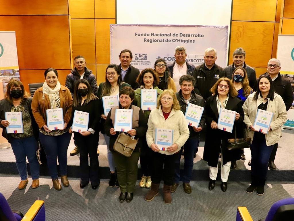 GOBIERNO REGIONAL Y SERCOTEC CERTIFICAN A 900 EMPRENDEDORES BENEFICIARIOS DEL PROGRAMA REACTÍVATE PYME FNDR 2