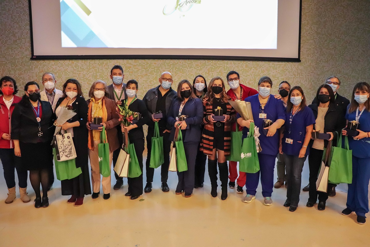 HOSPITAL REGIONAL HONRÓ A FUNCIONARIOS DE SALUD POR 30 AÑOS DE TRAYECTORIA