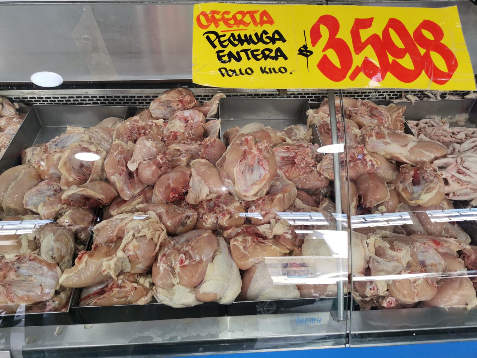 DE CARA A FIESTAS PATRIASSEREMI DE SALUD DECOMISA MÁS DE 760 KILOS DE POLLO NO APTO PARA EL CONSUMO HUMANO