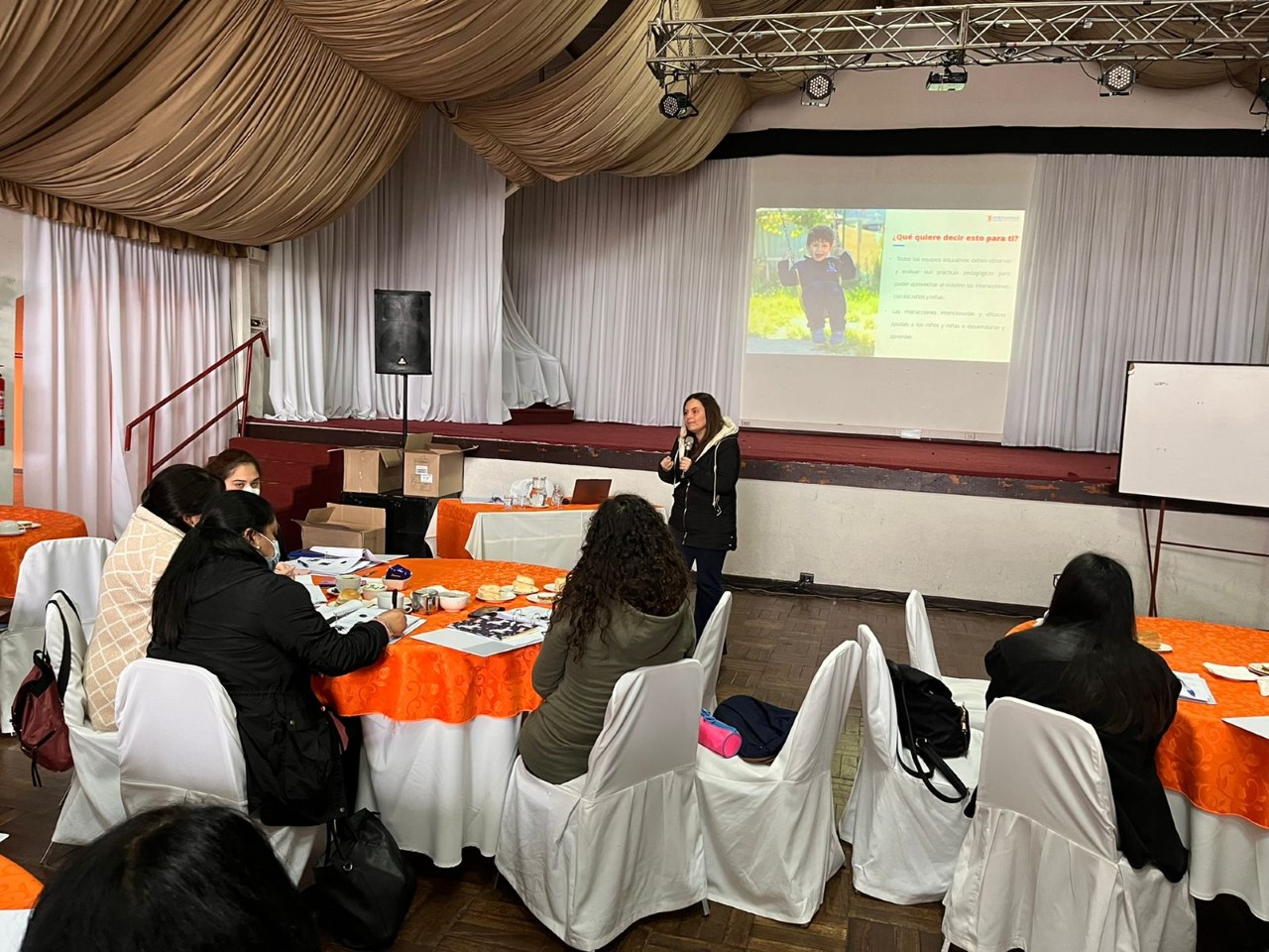 EDUCADORAS Y TÉCNICOS EN PÁRVULOS DE LA REGIÓN DE OHIGGINS SE CAPACITAN PARA MEJORAR LAS OPORTUNIDADES DE APRENDIZAJE DE NIÑAS Y NIÑOS 2