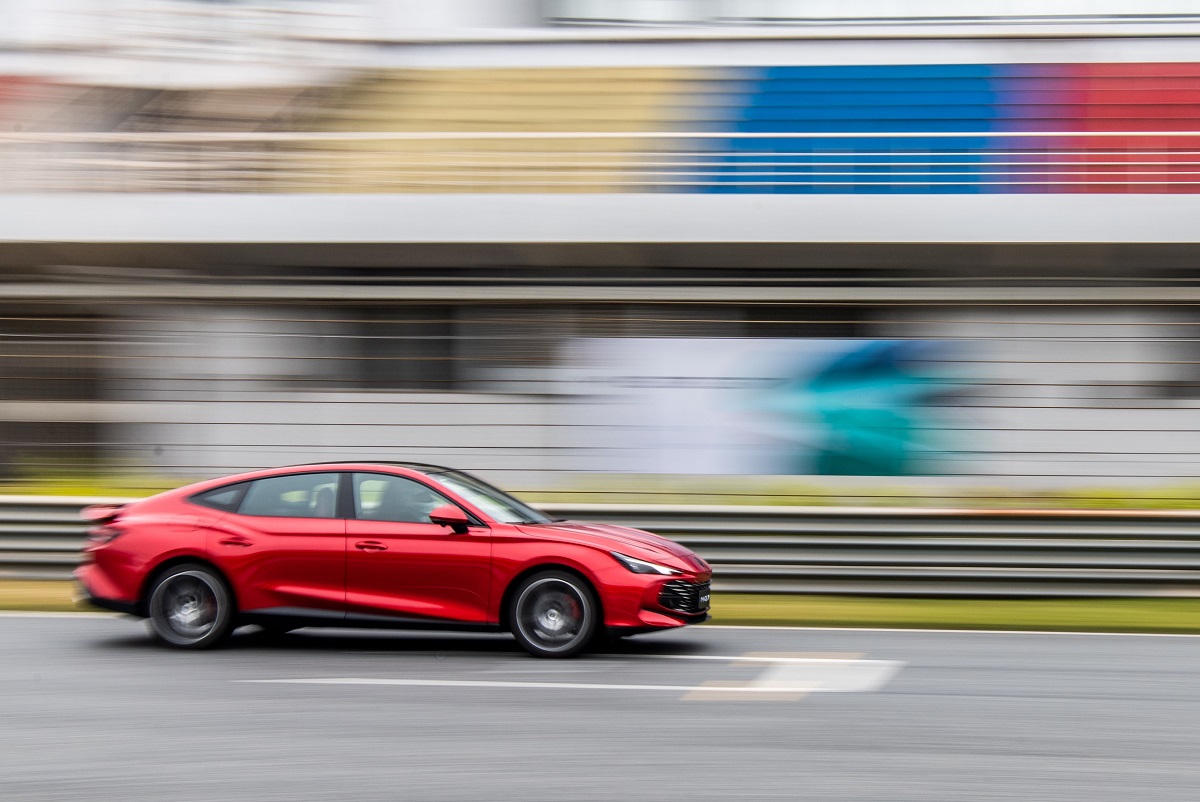 NUEVO SEDÁN TIPO COUPÉ MG MOTOR ESTRENA EL MG7 EN EL SALÓN DEL AUTOMÓVIL DE SHANGHÁI 2023 1