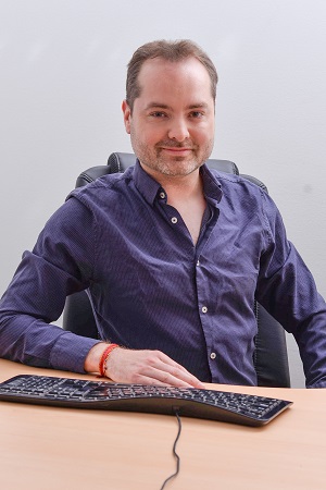 PYMES EN LA POSPANDEMIA RETOS Y OPORTUNIDADES PARA EMPRENDEDORES Mickle Foretic CEO y fundador de FACTO