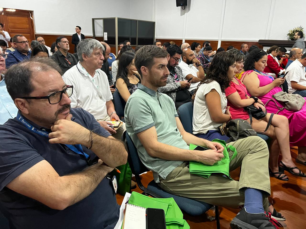 REGIÓN DE OHIGGINS MÁS DE CIEN COMUNICADORES Y COMUNICADORAS SE CAPACITARON EN LENGUAJE DE LA EMERGENCIA 1