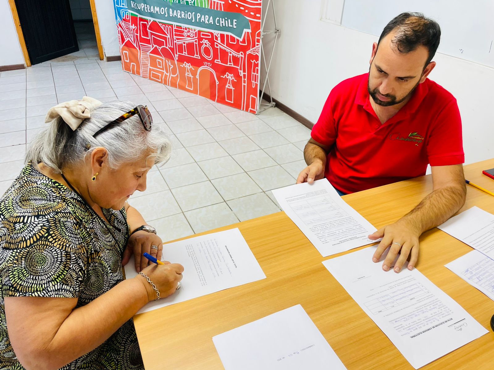 SE CONFORMÓ EL CLUB DE ADULTO MAYOR VIVA LA VIDA EN BARRIO MANUEL RODRÍGUEZ Y VILLAS COSME DE CHIMBARONGO 2