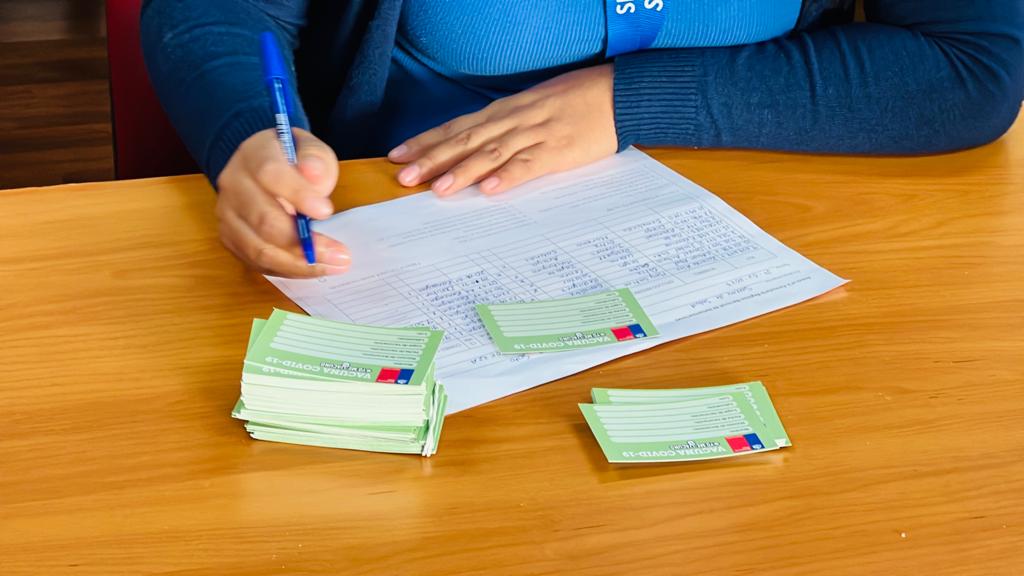 SEREMI DE SALUD REALIZA JORNADA DE VACUNACIÓN A PERSONAL DE EDUCACIÓN ANTES DE INICIAR AÑO ESCOLAR 2023 2