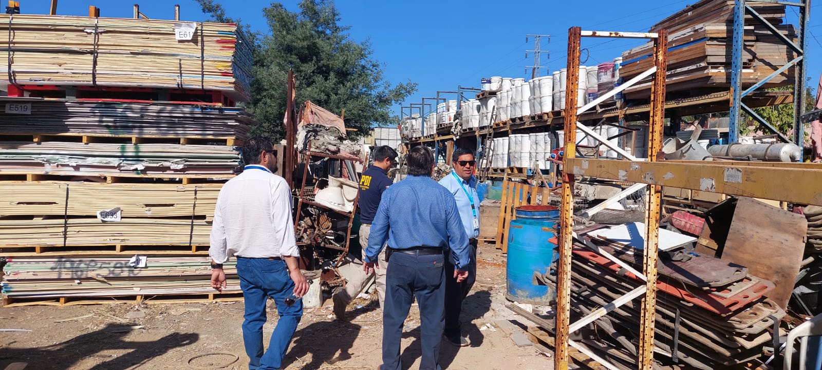 FISCALIZACIÓN EN CHATARRERÍAS DE RANCAGUA PERMITIÓ REALIZAR DECOMISO DE CABLE COBRE Y LUMINARIAS PÚBLICAS 5