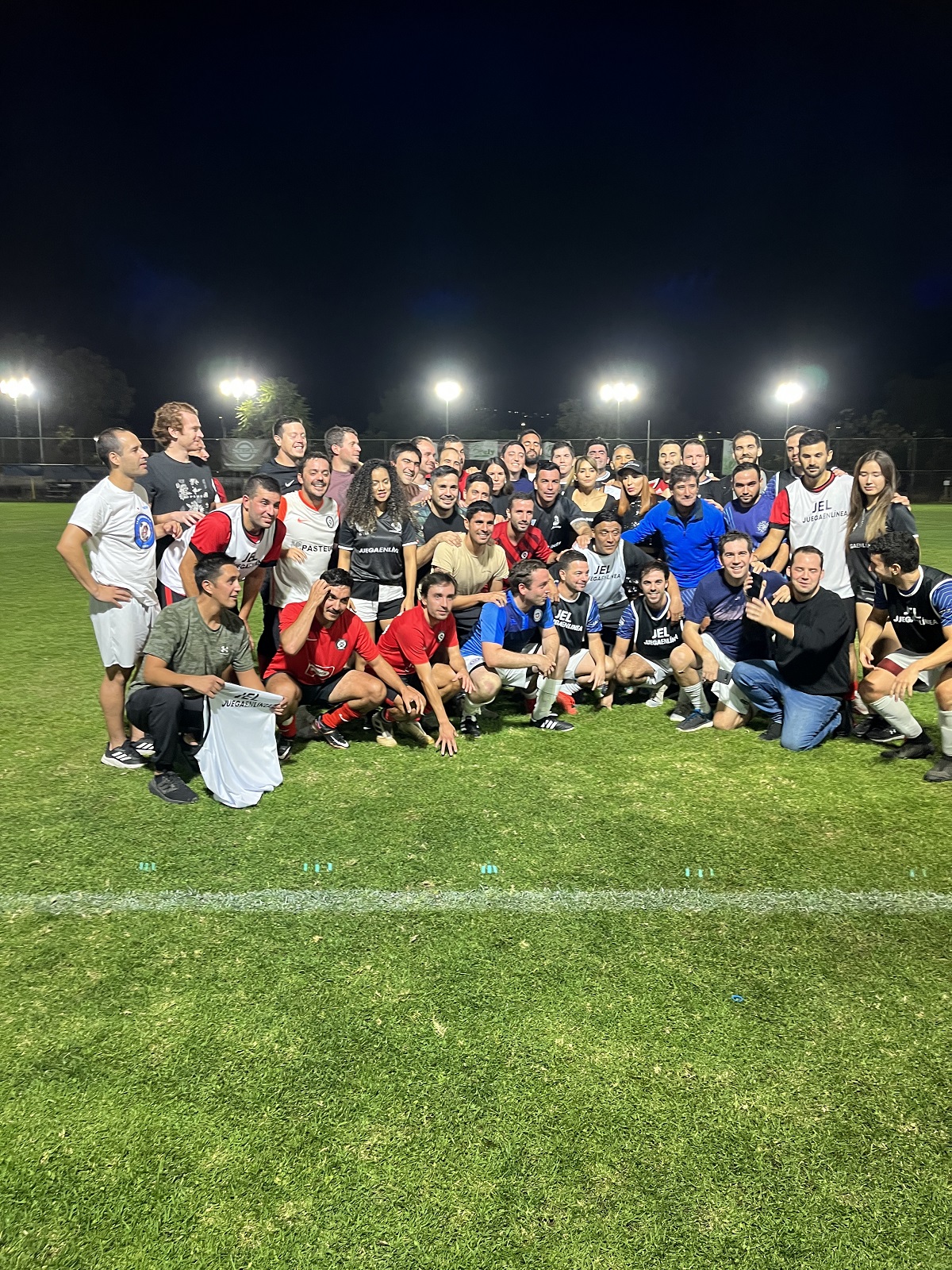 ESTEBAN PAREDES Y KALULE MELÉNDEZ SORPRENDIERON A JUGADORES DEL FÚTBOL AMATEUR COMO GRANDES REFUERZOS PARA SUS EQUIPOS 2