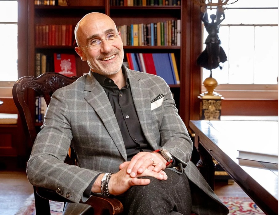 FE FAMILIA AMIGOS Y TRABAJO EJES CLAVE PARA UNA CULTURA EMPRESARIAL FELIZ Arthur Brooks