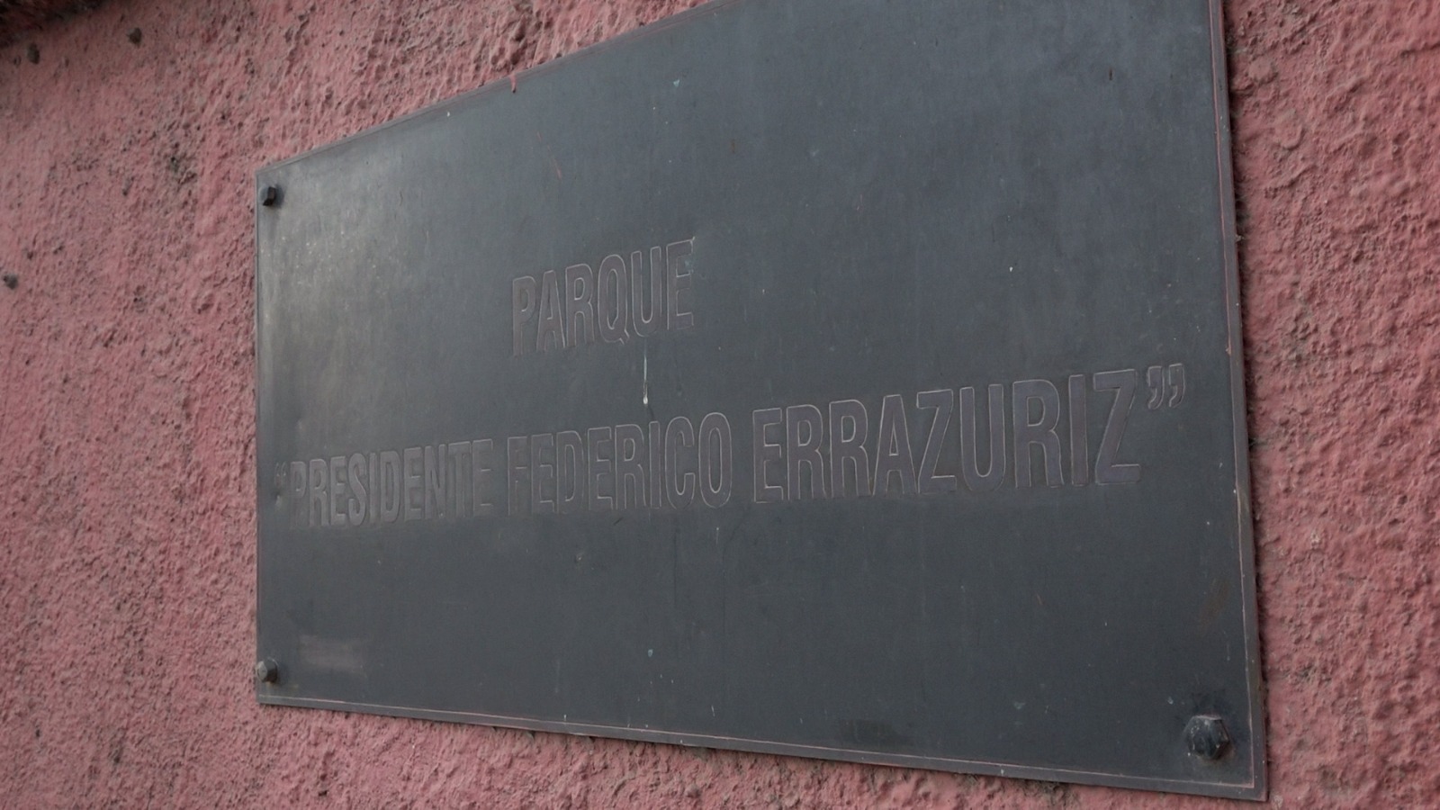 GOBERNADOR REGIONAL ENVIARÁ A CORE PROYECTO DE MEJORAMIENTO DE PARQUE FEDERICO ERRÁZURIZv 2