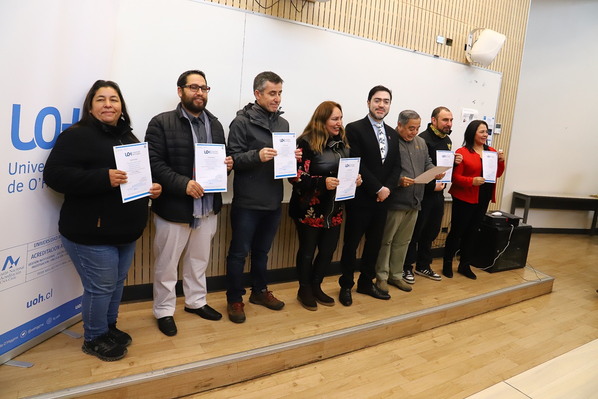 CON CERTIFICACIÓN DE SUS ESTUDIANTES CONCLUYÓ LA PRIMERA ESCUELA DE FORMACIÓN SINDICAL DE LA UOH Cierre Escuela Sindical 1
