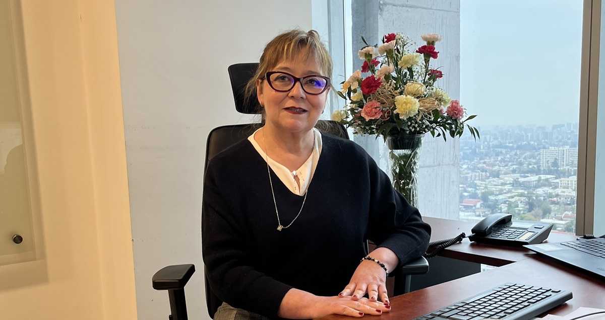 LOS CAMBIOS QUE TRAERÁ LA LEY DE CUMPLIMIENTO DE OBLIGACIONES TRIBUTARIAS Claudia Valdés Muñoz BBSC