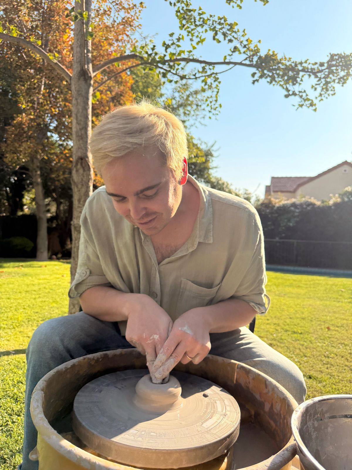 LA CERÁMICA ES COMO YOGA PARA EL CEREBRO Sebastián Z. DE GRES EXPERIENCE