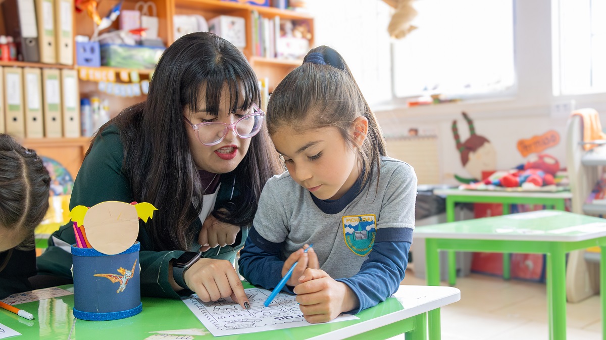 PREMIARÁN A EDUCADORAS Y TÉCNICOS EN PÁRVULOS QUE FOMENTEN LA ASISTENCIA CON UN VIAJE A LA NASA 2.Escuela Cardenal Panilonco Pichilemu 60