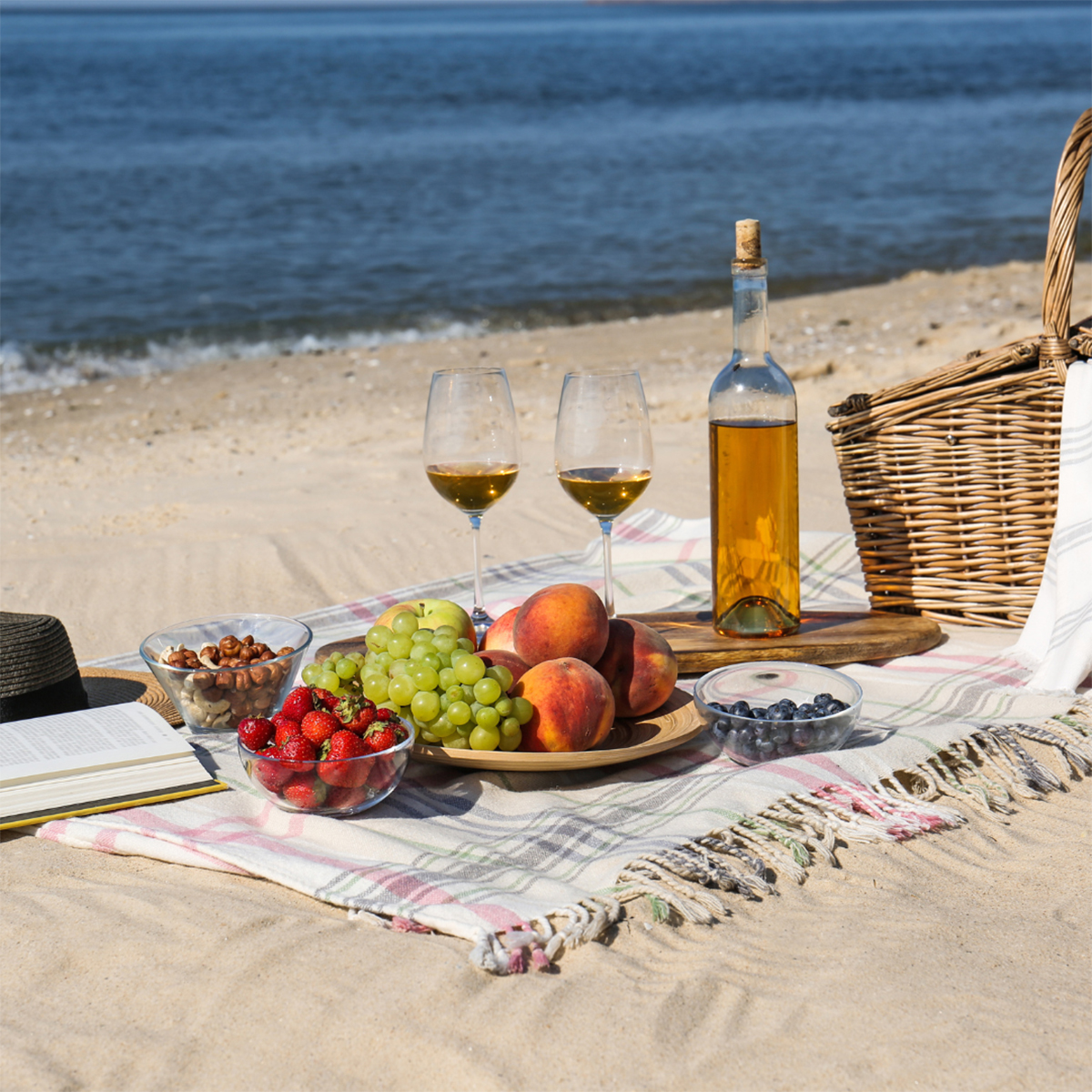 SOL ARENA Y COMIDA CINCO CLAVES PARA UNA NUTRICIÓN SIN CULPAS EN VERANO 2
