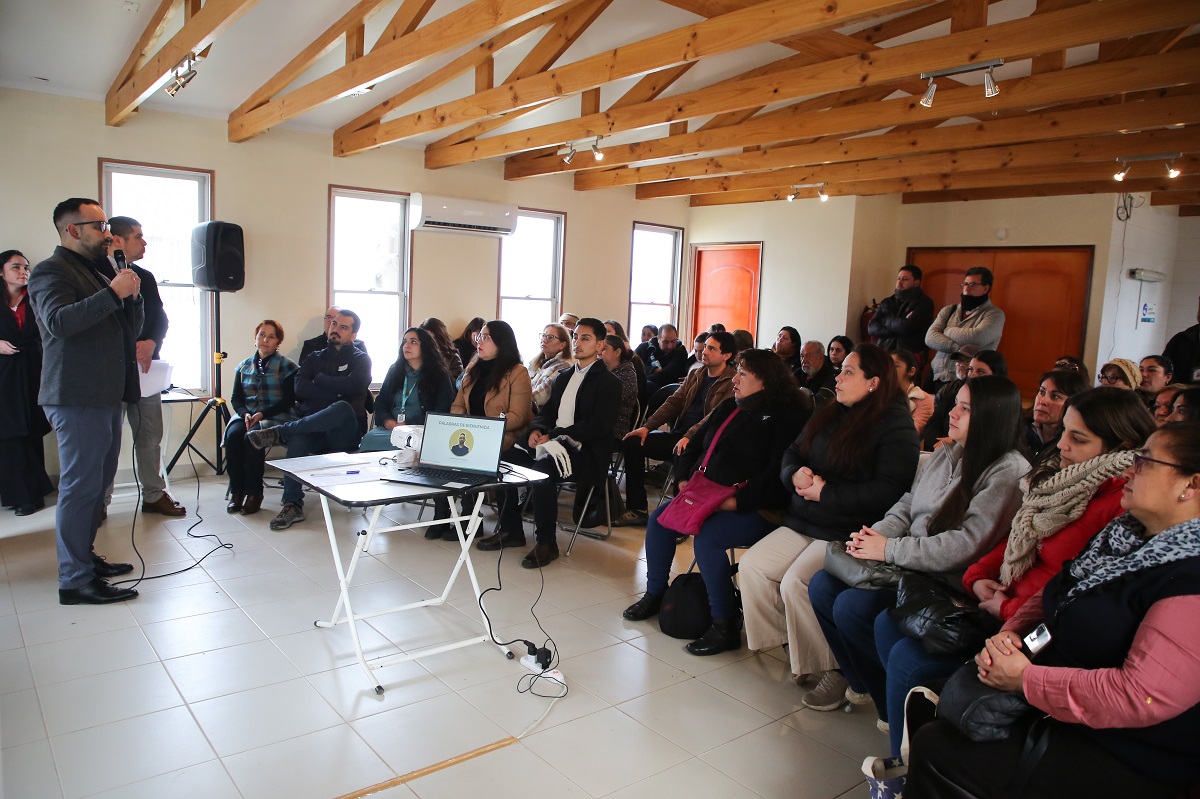 COLBÚN LANZA NUEVO PROGRAMA PARA EMPRENDEDORES EN MOSTAZAL Candelaria Colbun 5