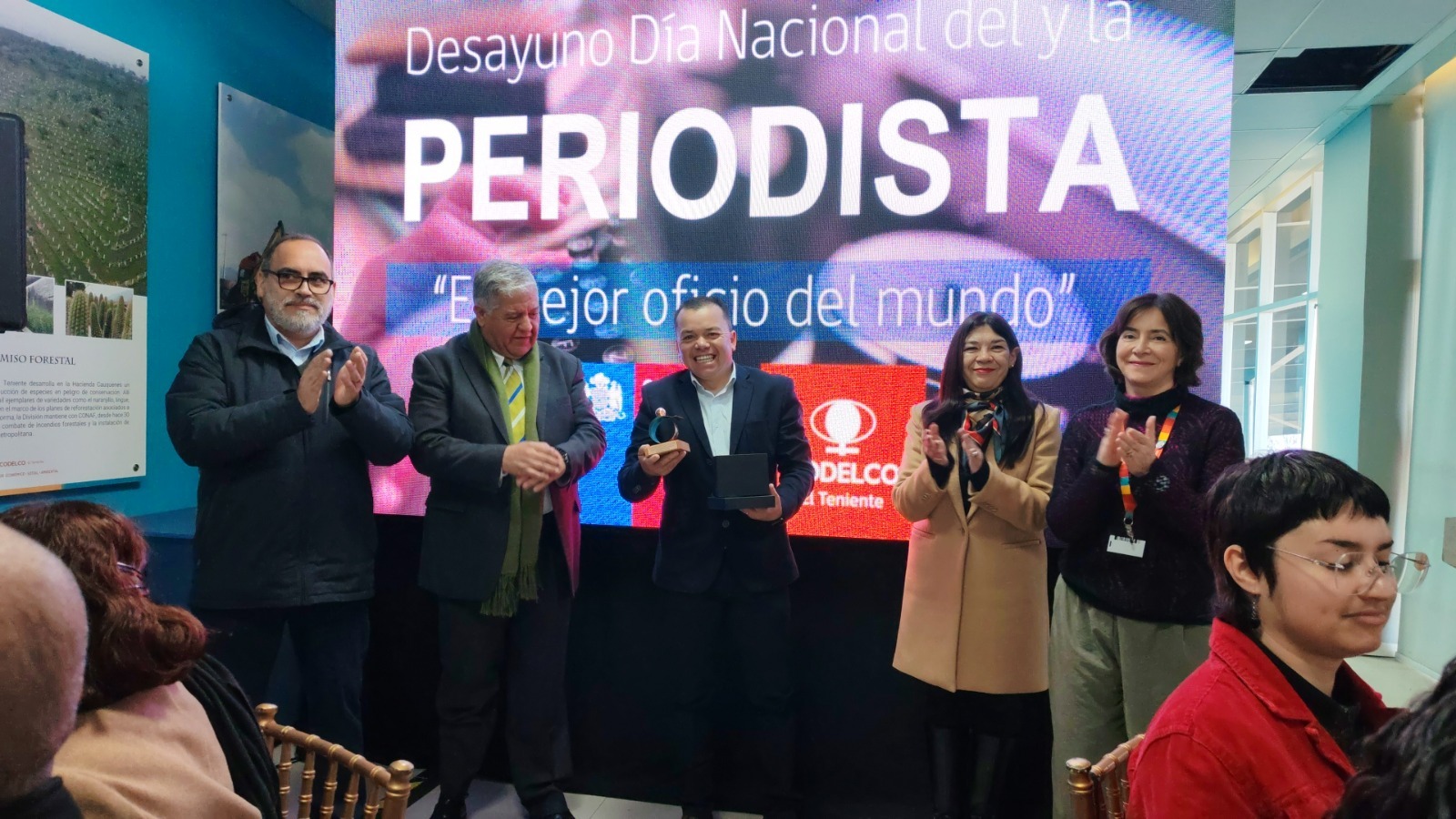PERIODISTAS DE LA REGIÓN DE OHIGGINS CELEBRAN EL DÍA NACIONAL DEL MEJOR OFICIO DEL MUNDO WhatsApp Image 2025 07 21 at 4.04.03 PM