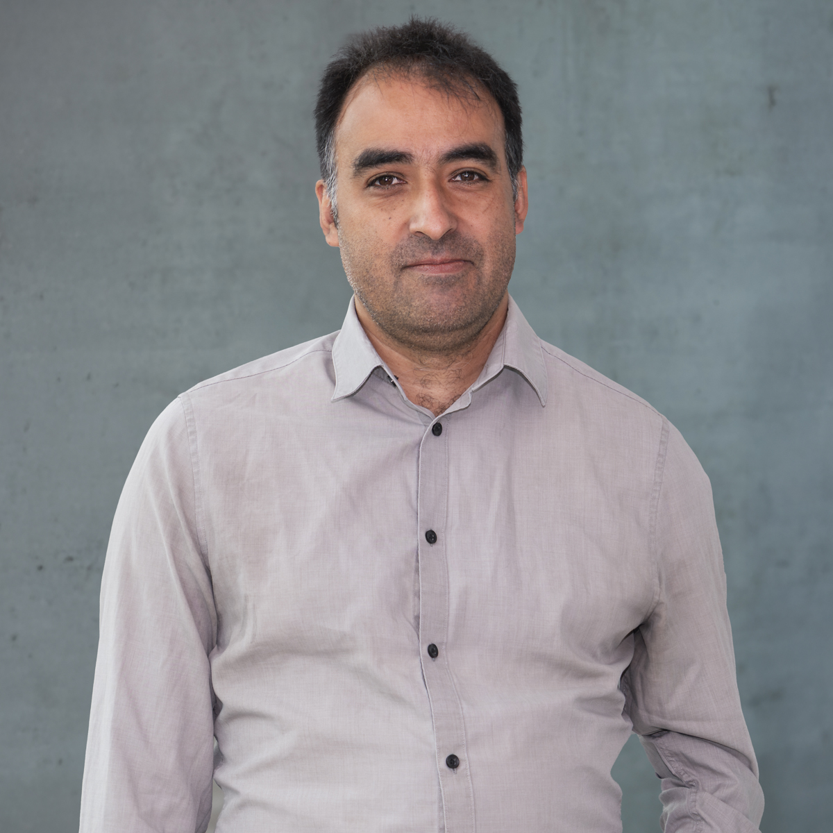 LA ENERGÍA EN LA ENCRUCIJADA EL DESAFÍO QUE PUEDE REDEFINIR A CHILE Ricardo Leoìn Cifuentes