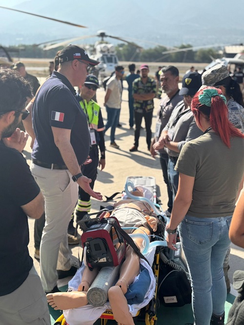LA FUNDACIÓN AIRBUS Y LA FUNDACIÓN DE LA ACADEMIA FRANCESA DE MEDICINA FAM IMPARTIERON POR PRIMERA VEZ EN CHILE UN CURSO DE FORMACIÓN EN MEDICINA DE EMERGENCIA EN HELICÓPTERO HEMS 3