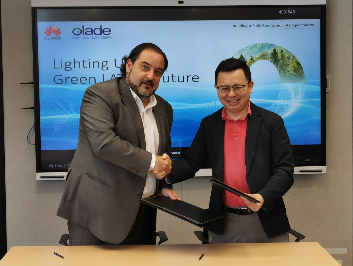 HUAWEI Y OLADE FIRMAN MEMORANDO DE ENTENDIMIENTO PARA IMPULSAR LA TRANSICIÓN ENERGÉTICA LIMPIA EN AMÉRICA LATINA Y EL CARIBE IMG2
