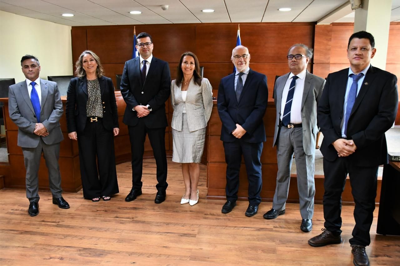 CHRISTIAN INOSTROZA PEÑAILILLO PRESTA JURAMENTO COMO JUEZ TITULAR DEL JUZGADO DE LETRAS DEL TRABAJO DE RANCAGUA 2