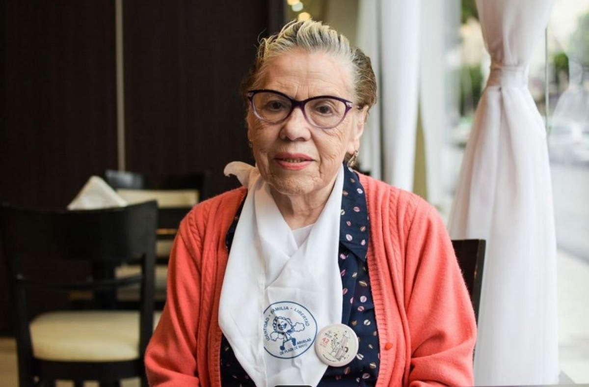 Cómo una vida puede traspasar fronteras inspirada en Buscarita Roa abuela chilena de Plaza de Mayo